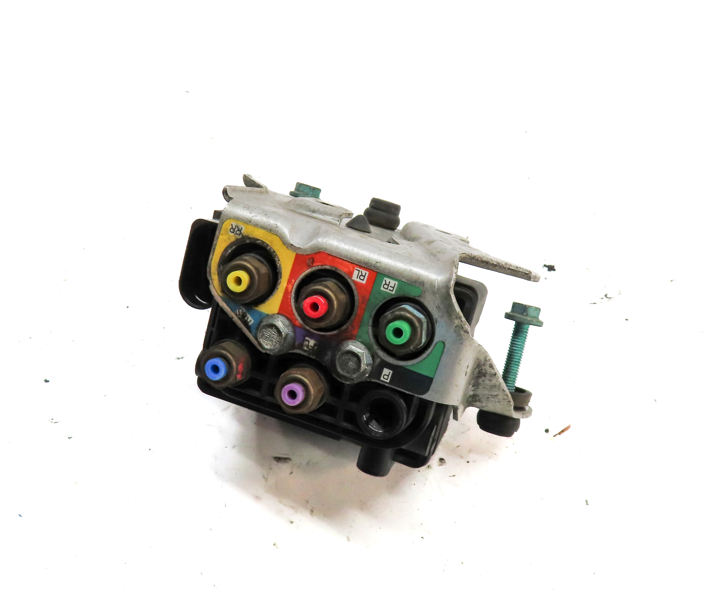 2004 PORSCHE CAYENNE (955) AIR SUSPENSION CONTROL VALVE BLOCK — exact item pictured